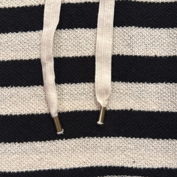 J.Crew Womens Pullover Striped Cowl Neck Casual Sweater Top Navy Whiter- Size XS - Picture 3 of 5